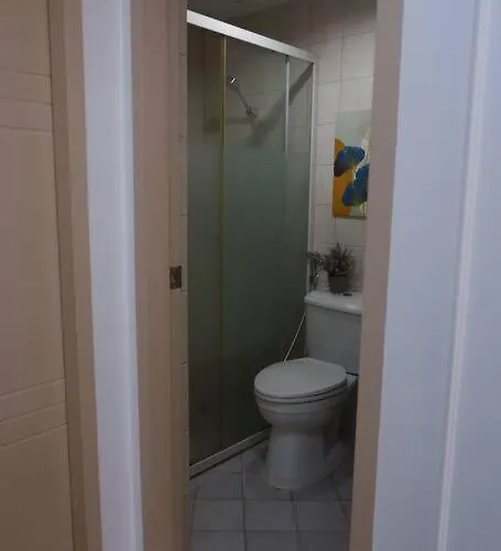 Appartement à 3 Chambres à Coucher